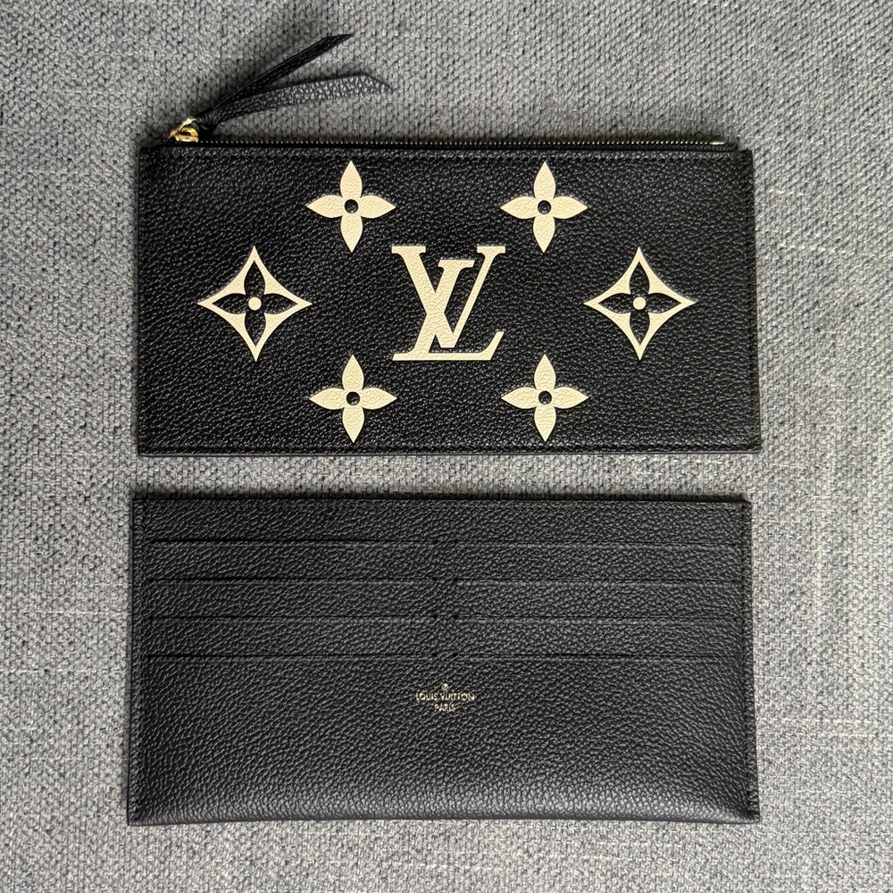Louis Vuitton Black and Cream Monogram Clutch